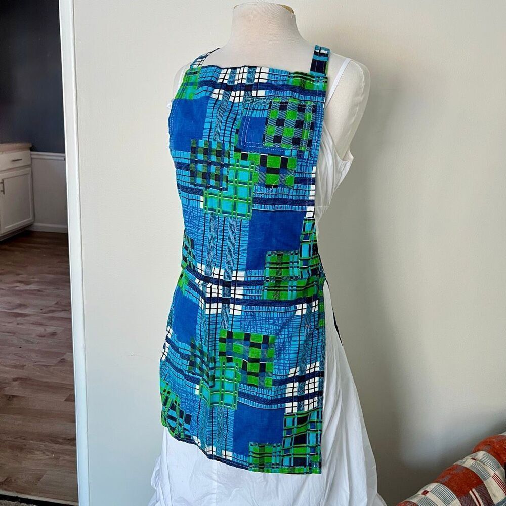 VTG 60s 70s Graphic Patchwork Apron Smock Top Blue Green Mod Folk